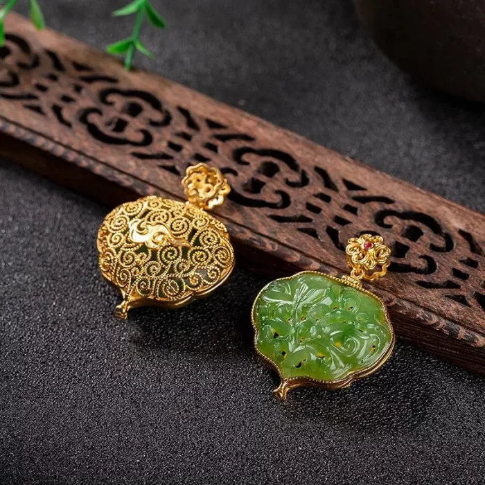 Original new silver inlaid natural Hetian jade hollow carved filigree sachet pendant ancient gold craft necklace ladies jewelry - Image 5
