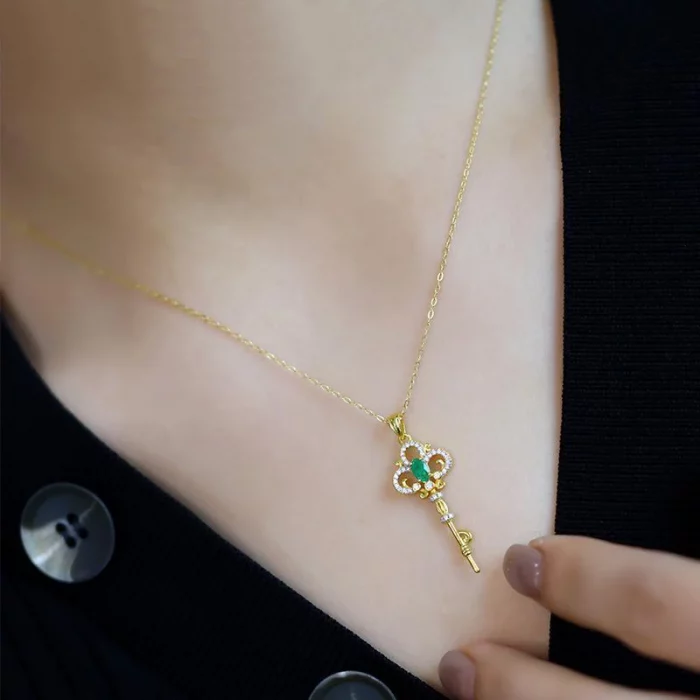 Emerald Crystals Key Pendant Light Luxury Delicate Green Gemstone Necklaces Clavicle Chain engagement Jewelry for Women gift - Image 5