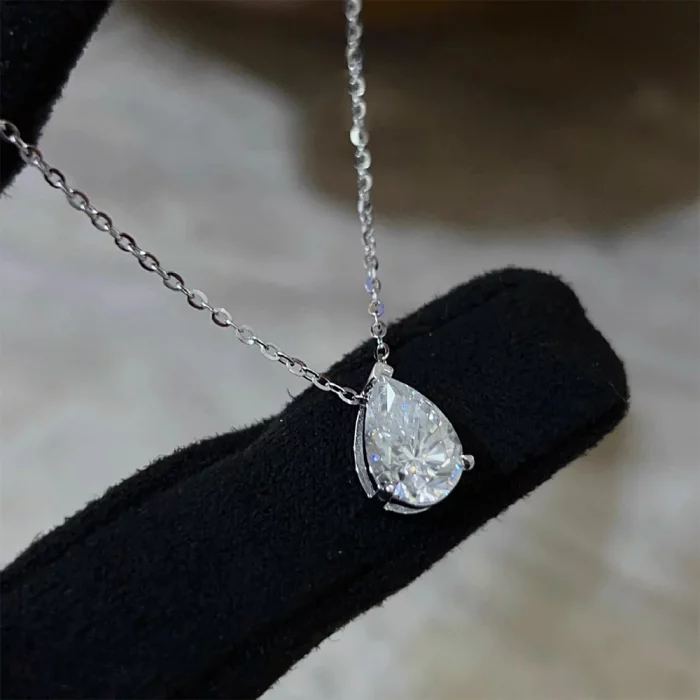 4CT Pear Cut D VVS1 Moissanite Pendant Necklace for Women 925 Sterling Silver Plated 18K White Gold Waterdrop Neck Chain Jewelry - Image 5