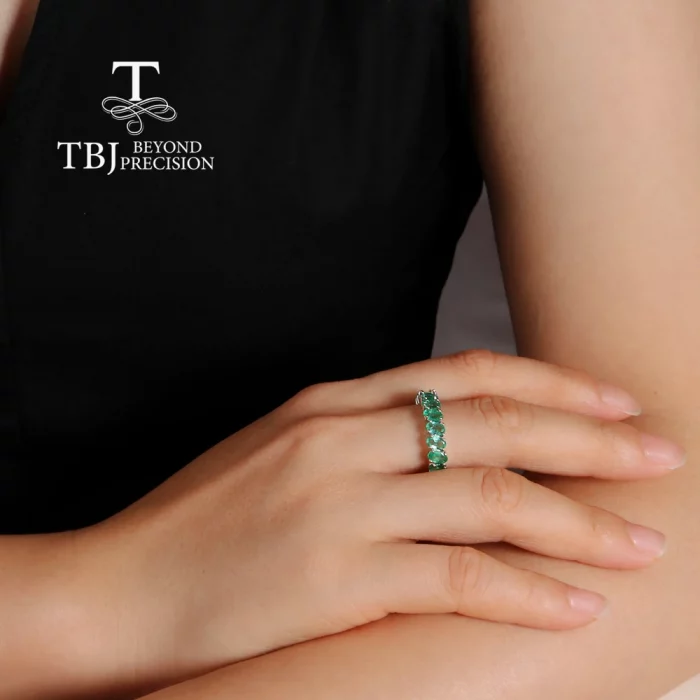 Classic eternity Gemstone Design Natural Green Emerald Ring S925 Silver Light Luxury Noble Real gems jewelry gift for women - Image 4