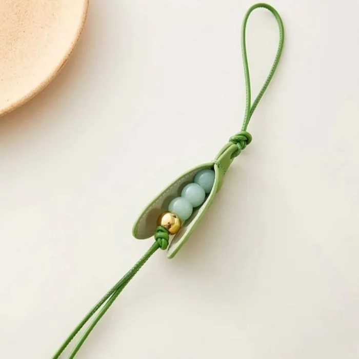 Fashion High-End Pea Pendant Leather Handmade Pea Keychain All-match Style Green Pea Bag Charm Bag Parts & Accessories - Image 3