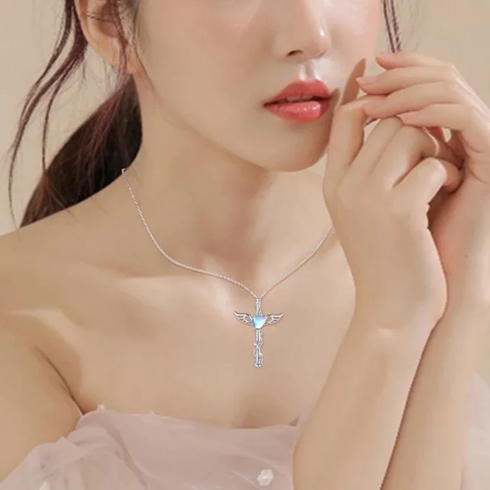 CAOSHI Newly Designed Daily Wearable Pendant Necklace with Blue Heart Shaped Imitation Moonstone Aesthetic Accessories for Women - Image 7