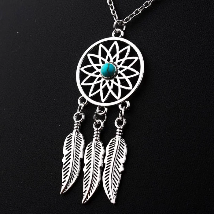 Gothic Dream Catcher Pendant Necklace For Women Retro Green Crystal Ancient Silver Color Plated Feather Leaf Jewelry Accessories - Image 1