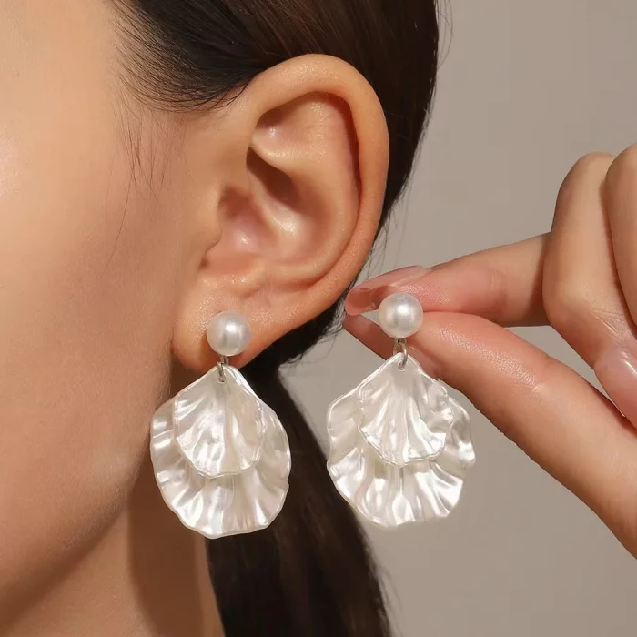 Exquisite Temperament Pearl Shell Dangle Earrings for Women Charm Summer Beach Korea Earring Jewelry Accessory Wholesale - Image 2