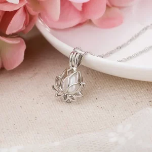 Tri-color Retro Luminous Moonstone Pendant Necklace Female Jewelry Long Chain Lotus Buddha Gift Accessories for Women