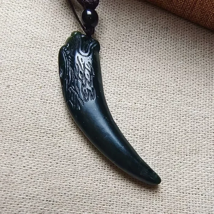 An authentic black jade domineering peak pendant, men's dark green jade double-sided dragon tooth necklace. - Image 3