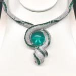 Europe America Style Necklace Women Lady Inlay Green Cubic Zircon Synthetic Emerald Snake Snakelike Choker
