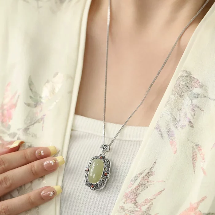 silver 925 Vintage Natural Hotan Jade Green Sachet Pendant Can Be Opened Necklace Light luxury ethnic style Banquet Jewelry - Image 6