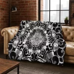 Bohemian Mandala Geometric Flower Flannel Blanket Soft Warm Blanket for Bedroom Room Living Room Bed Travel Camping Picnic Gift - Image 6